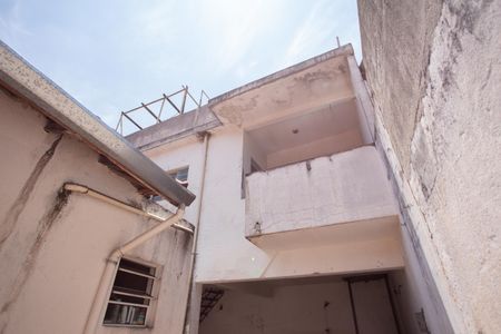 Casa à venda com 300m², 3 quartos e 6 vagasEDÍCULA