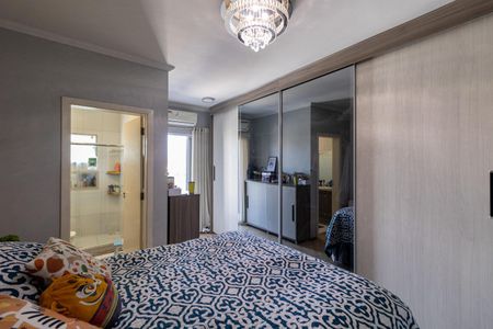 Casa à venda com 147m², 3 quartos e 3 vagasSuíte 2