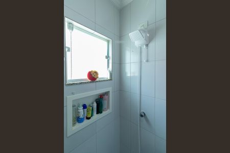 Casa à venda com 147m², 3 quartos e 3 vagasBanheiro Suíte 3