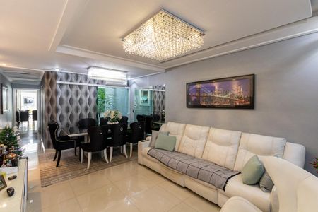 Casa à venda com 147m², 3 quartos e 3 vagasSala