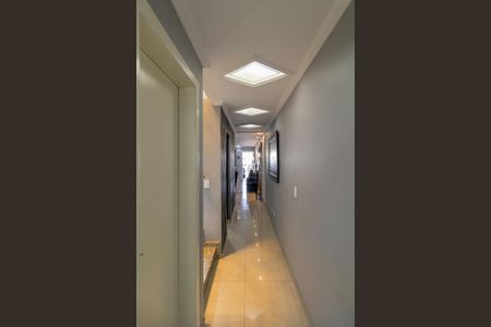 Casa à venda com 147m², 3 quartos e 3 vagasCorredor