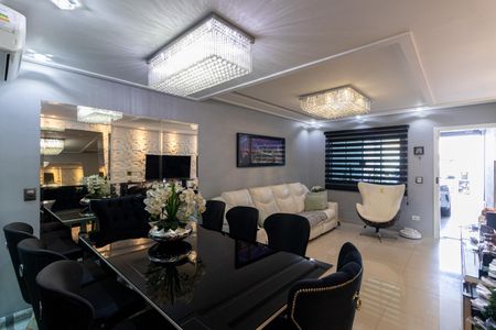 Sala de casa à venda com 3 quartos, 147m² em Vila Ré, São Paulo