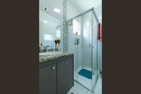 Casa à venda com 147m², 3 quartos e 3 vagasBanheiro Suíte 3