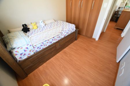 Apartamento à venda com 70m², 3 quartos e 2 vagasQuarto 2