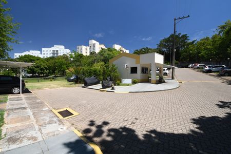 Apartamento à venda com 70m², 3 quartos e 2 vagasFachada e portaria