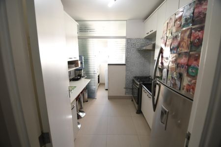 Apartamento à venda com 70m², 3 quartos e 2 vagasCozinha