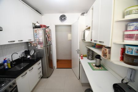 Apartamento à venda com 70m², 3 quartos e 2 vagasCozinha