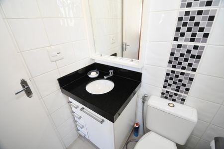 Apartamento à venda com 70m², 3 quartos e 2 vagasBanheiro Suíte