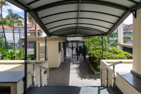 Apartamento para alugar com 64m², 2 quartos e 2 vagas Apartamento para alugar com 64m², 2 quartos e 2 vagasEntrada