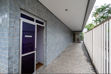 Apartamento para alugar com 50m², 2 quartos e 1 vaga Apartamento para alugar com 50m², 2 quartos e 1 vagaEntrada