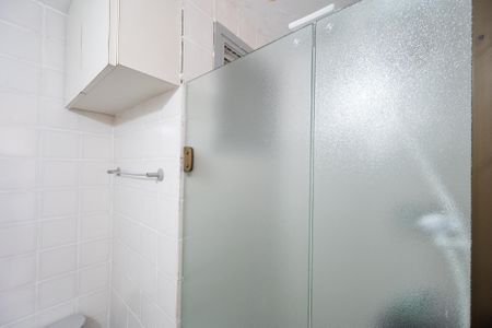 Apartamento para alugar com 50m², 2 quartos e 1 vaga Apartamento para alugar com 50m², 2 quartos e 1 vagaBanheiro Social