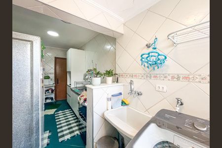 Apartamento à venda com 92m², 3 quartos e 1 vagaÁrea de Serviço