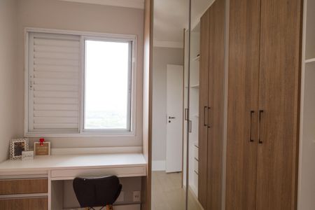 Apartamento à venda com 86m², 3 quartos e 2 vagasQuarto 2