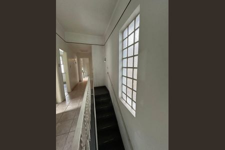Casa à venda com 298m², 5 quartos e 4 vagas