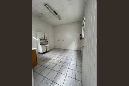 Casa à venda com 298m², 5 quartos e 4 vagas