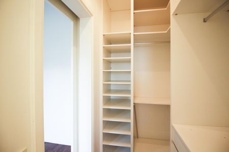 Apartamento para alugar com 290m², 3 quartos e 4 vagas Apartamento para alugar com 290m², 3 quartos e 4 vagasCloset 2 da Suíte 1