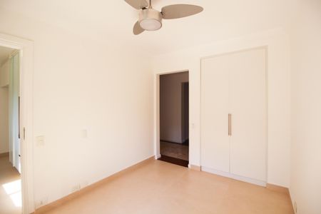 Apartamento para alugar com 290m², 3 quartos e 4 vagas Apartamento para alugar com 290m², 3 quartos e 4 vagasCopa