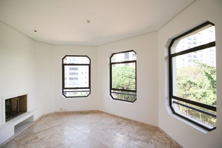 Apartamento para alugar com 290m², 3 quartos e 4 vagas Apartamento para alugar com 290m², 3 quartos e 4 vagasSala 2