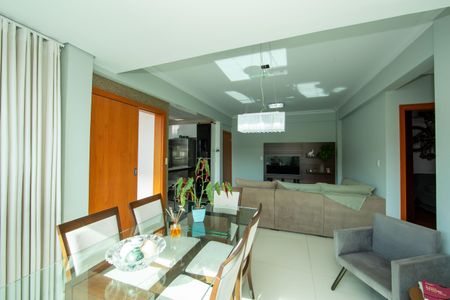 Apartamento à venda com 2 quartos, 71m² em Buritis, Belo Horizonte