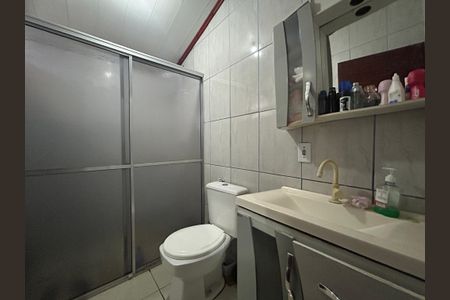 Casa à venda com 113m², 3 quartos e 2 vagas Casa à venda com 113m², 3 quartos e 2 vagasBanheiro