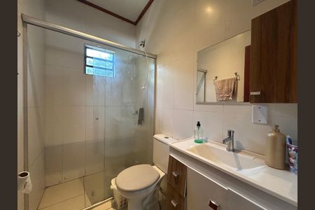 Casa à venda com 113m², 3 quartos e 2 vagas Casa à venda com 113m², 3 quartos e 2 vagasBanheiro