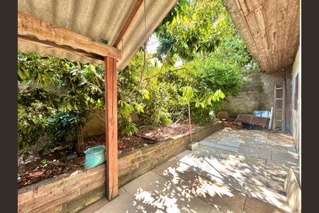 Casa à venda com 113m², 3 quartos e 2 vagas Casa à venda com 113m², 3 quartos e 2 vagasPátio