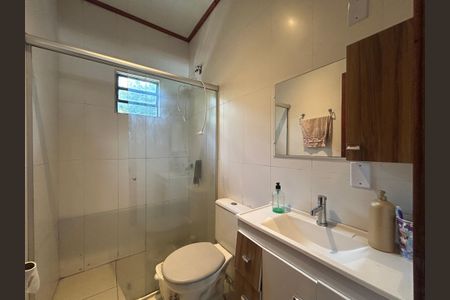 Casa à venda com 113m², 3 quartos e 2 vagas Casa à venda com 113m², 3 quartos e 2 vagasBanheiro