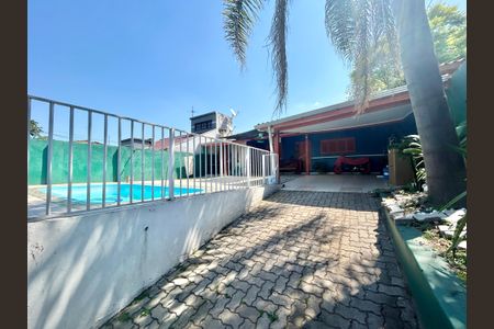 Casa à venda com 113m², 3 quartos e 2 vagas Casa à venda com 113m², 3 quartos e 2 vagasFachada do bloco