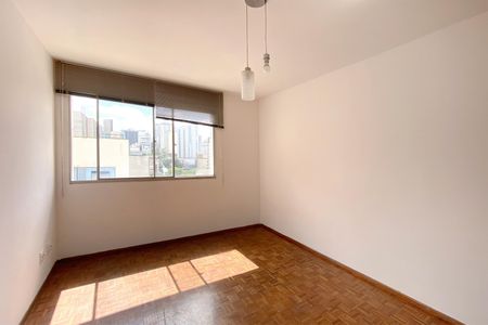 Sala de apartamento para alugar com 2 quartos, 80m² em Lourdes, Belo Horizonte