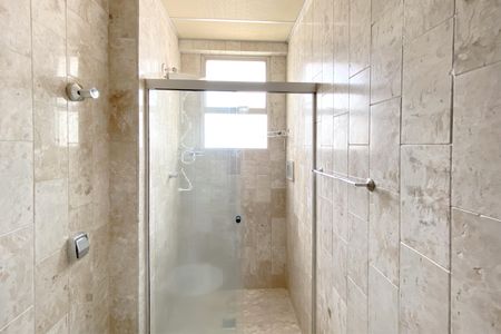 Apartamento para alugar com 80m², 2 quartos e 1 vaga Apartamento para alugar com 80m², 2 quartos e 1 vagaBanheiro