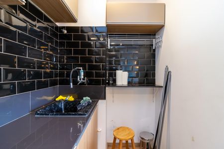 Apartamento à venda com 36m², 1 quarto e sem vagaCozinha e Área de Serviço