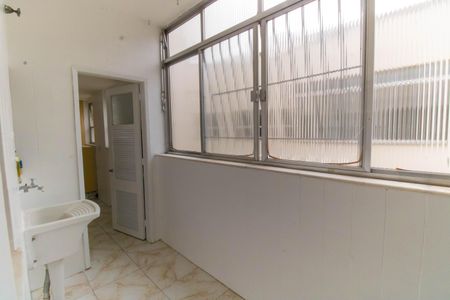 Apartamento à venda com 120m², 3 quartos e 1 vaga Apartamento à venda com 120m², 3 quartos e 1 vagaÁrea de Serviço