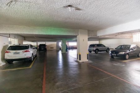 Apartamento à venda com 120m², 3 quartos e 1 vaga Apartamento à venda com 120m², 3 quartos e 1 vagaGaragem