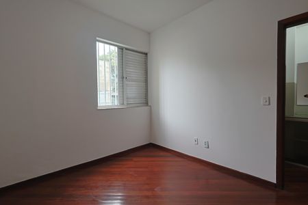 Quarto 1 de apartamento à venda com 1 quarto, 40m² em Floresta, Belo Horizonte