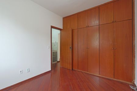 Quarto 1 de apartamento à venda com 1 quarto, 40m² em Floresta, Belo Horizonte