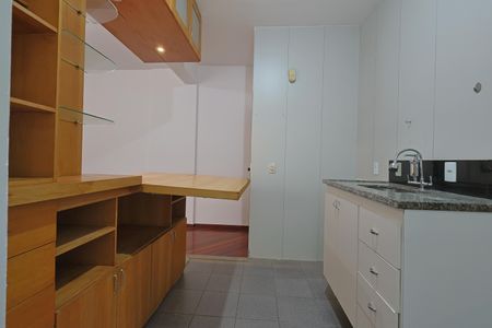 Apartamento para alugar com 40m², 1 quarto e 1 vagaCozinha e Área de Serviço