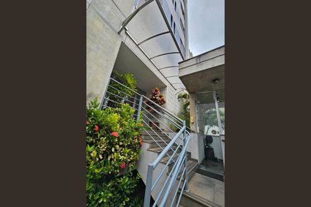 Apartamento para alugar com 40m², 1 quarto e 1 vaga Apartamento para alugar com 40m², 1 quarto e 1 vagaEntrada