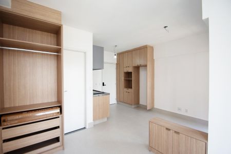 quarto de kitnet/studio para alugar com 1 quarto, 24m² em Sumarezinho, São Paulo