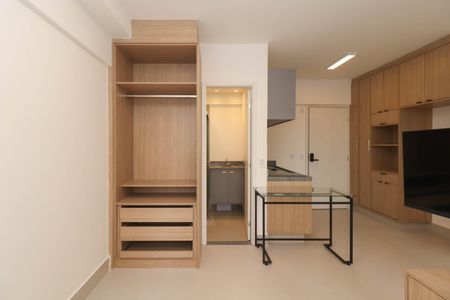 Studio de kitnet/studio para alugar com 1 quarto, 24m² em Sumarezinho, São Paulo