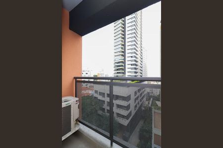 Varanda de kitnet/studio para alugar com 1 quarto, 24m² em Sumarezinho, São Paulo
