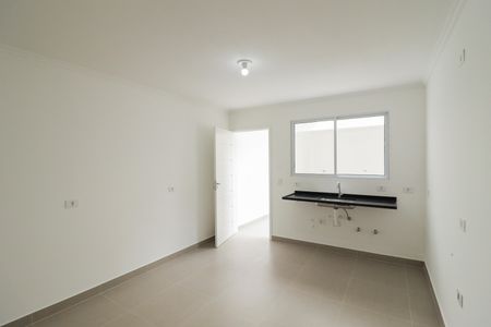 Casa à venda com 67m², 3 quartos e 1 vaga Casa à venda com 67m², 3 quartos e 1 vagaCozinha e Área de Serviço