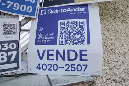 Casa à venda com 67m², 3 quartos e 1 vaga Casa à venda com 67m², 3 quartos e 1 vagaFachada