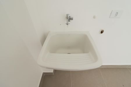 Casa à venda com 67m², 3 quartos e 1 vaga Casa à venda com 67m², 3 quartos e 1 vagaCozinha e Área de Serviço