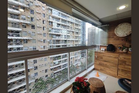 Varanda de apartamento à venda com 2 quartos, 70m² em Recreio dos Bandeirantes, Rio de Janeiro