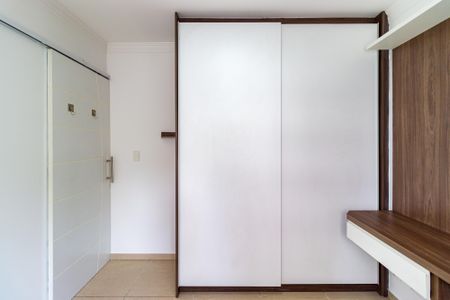 Apartamento para alugar com 40m², 1 quarto e 2 vagasQuarto