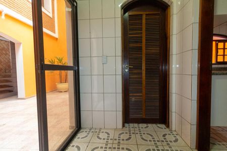 Casa para alugar com 260m², 4 quartos e 2 vagasÁrea de Serviço