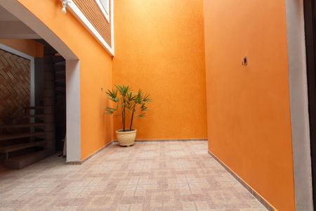 Casa para alugar com 260m², 4 quartos e 2 vagasQuintal