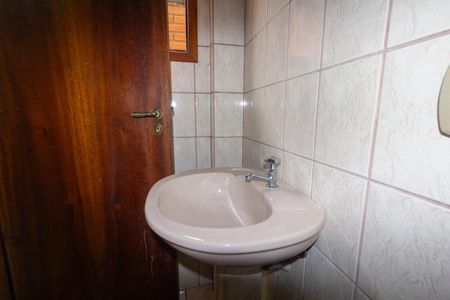 Casa para alugar com 260m², 4 quartos e 2 vagasBanheiro 4