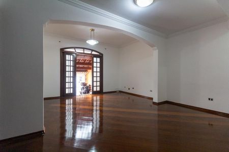 Sala de casa para alugar com 4 quartos, 260m² em Jardim Santa Maria, São Paulo