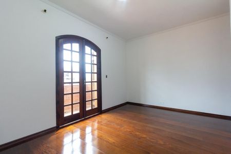 Casa para alugar com 260m², 4 quartos e 2 vagasQuarto 3
